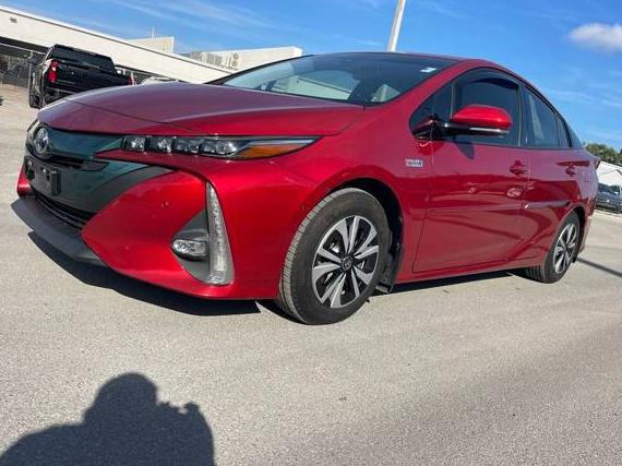 TOYOTA PRIUS PRIME 2018 JTDKARFP1J3072002 image